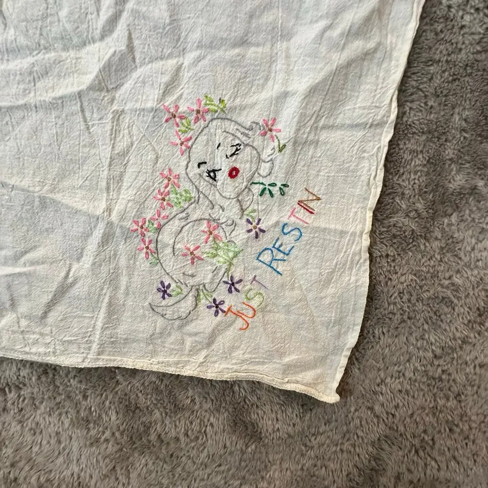 Hand Embroider Vintage Tea Towel Flour Sack Dish Cloth Friday Kitsch Day Week